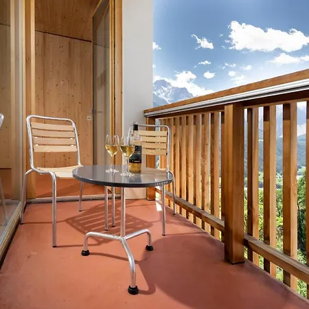 Chasa Laina Зент